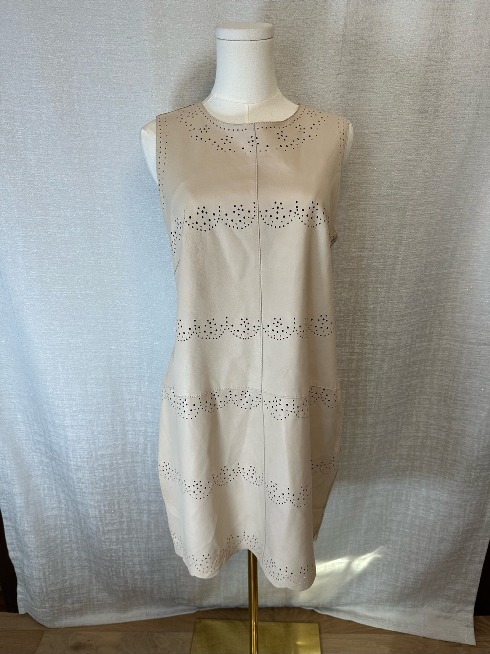 NWT French Connection Pavlova Genuine Leather Laser Cut Shift Dress Cremé